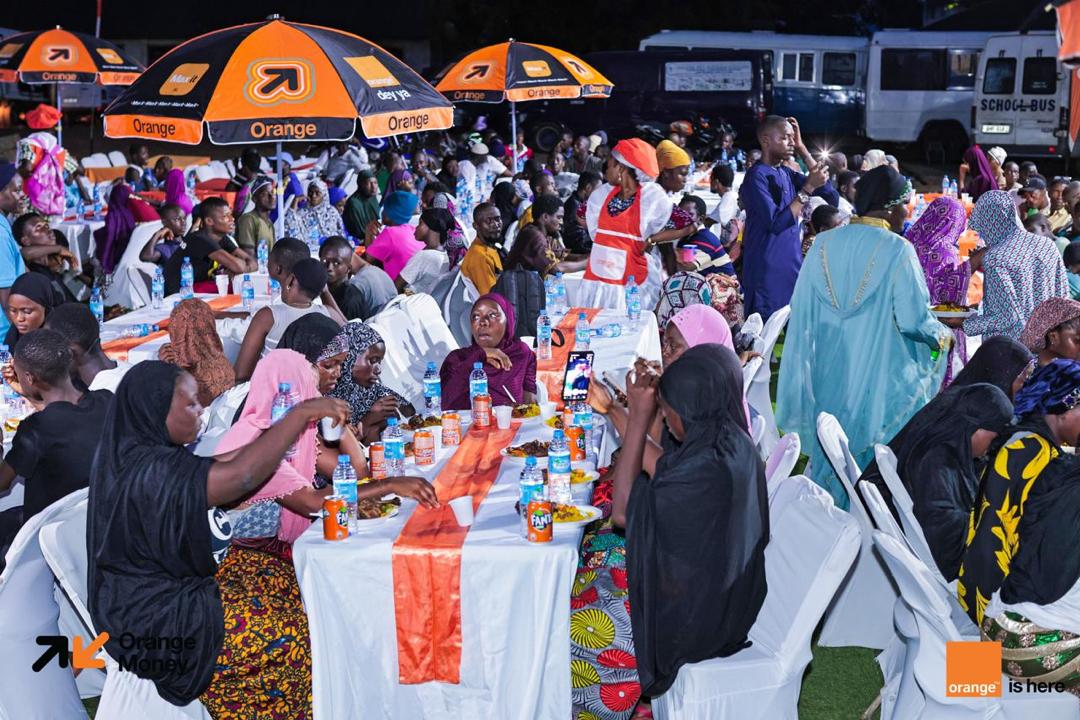 Orange Jama Sunakati